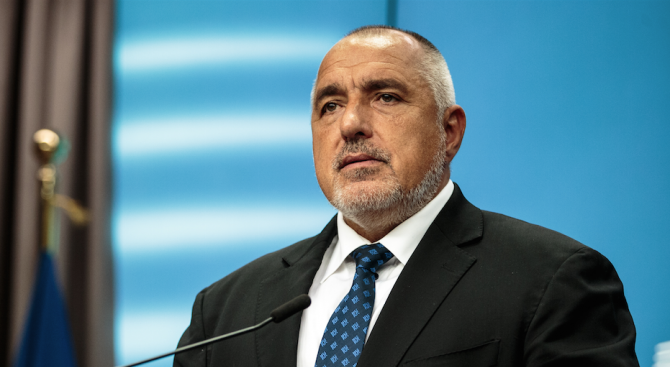 Борисов към Станишев: Продължавайте да давате поводи за гордост на България (снимка)