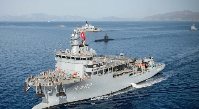 Турция създава нова военна база в Черно море