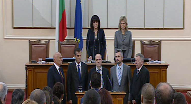 Парламентът избра новия състав на Националното бюро за контрол на СРС