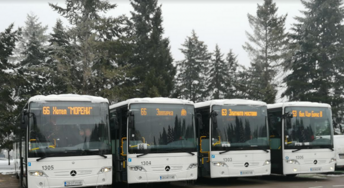 Новите автобуси до Витоша тръгват още утре (снимки)