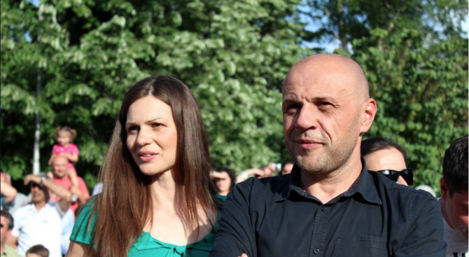 Светлана Дончева: Твърди мерки, или ще се превърнем в циганска държава  
