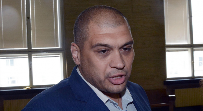 Спецпрокуратурата приключи разследването срещу депутата Димитър Аврамов за търговия с влияние