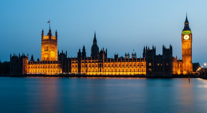 В британския парламент започнаха дебатите по сделката за Брекзит 
