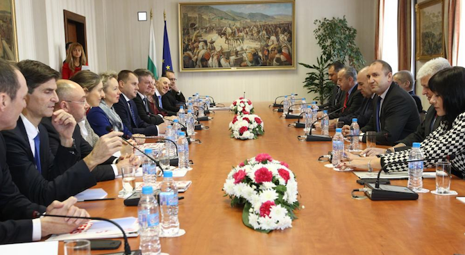 Президентът обсъди с австрийски инвеститори мерки за подобряване на бизнес климата в България 