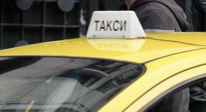 Хванаха пиян таксиметров шофьор във Врачанско