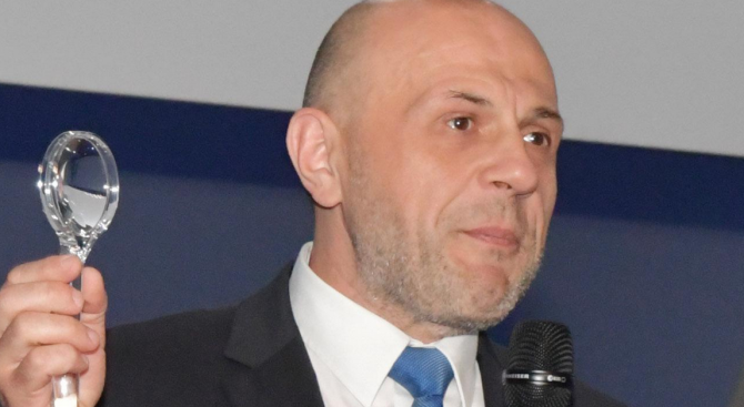 Томислав Дончев обясни защо е подписал решението за ваксините