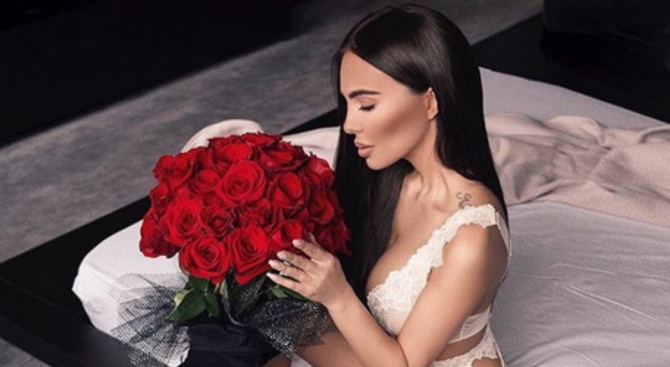 Николета Лозанова: Мъже, подарявайте цветя на жените си 