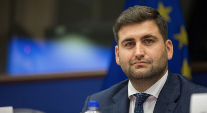 България с рекорден бюджет от еврофондове - ЕП подкрепи увеличение с над 3 млрд. лв. за страната ни