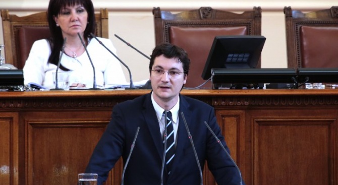 Крум Зарков: Предлага ни се Изборен кодекс на тъмно