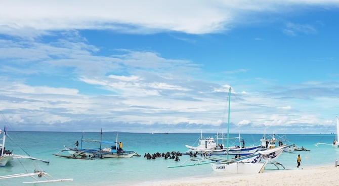 Филипинската полиция предупреди за плаващ кокаин в морето