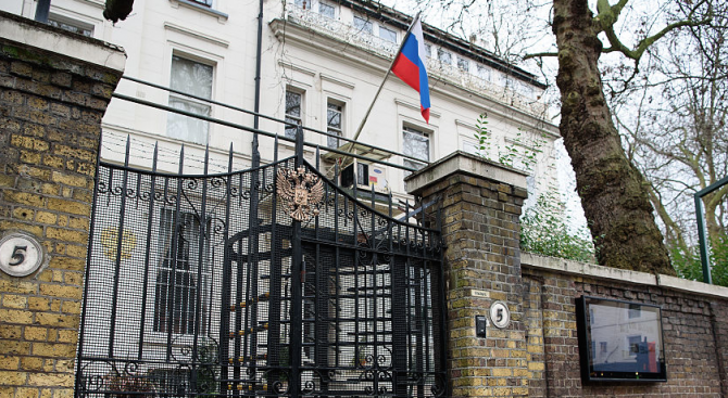 Майката на Скрипал иска да обявят сина ѝ и дъщеря му за безследно изчезнали