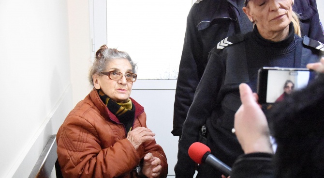 Ето я 80-годишната баба, опитала да измами прокурор