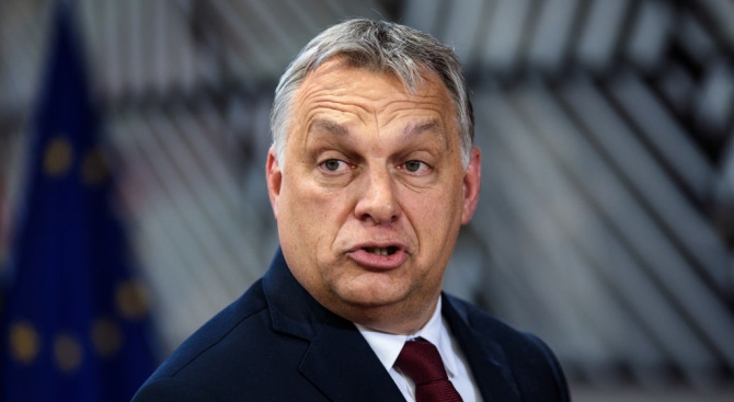 Орбан защити кампанията си срещу Юнкер