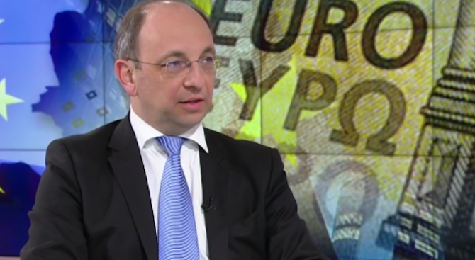 Бивш финансов министър: Ще бъдем по-богати и по-щастливи в Еврозоната