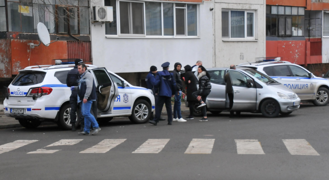Спецакция в Бургас срещу разпространението на наркотици