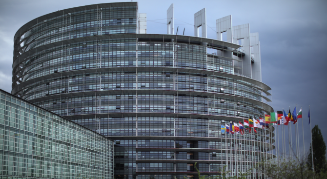 Европейският парламент потвърди подкрепата си за Лаура Кьовеши