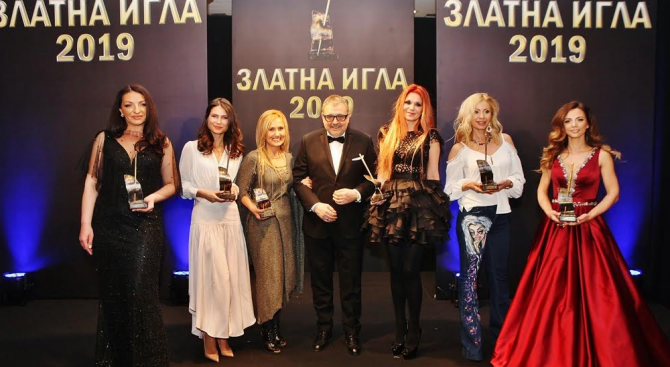 Невена Николова  е дизайнер на годината