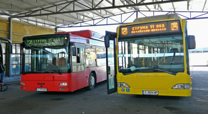 Нови автобуси тръгват от днес в Благоевград