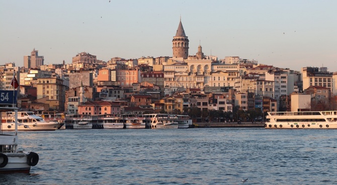 Населението на Истанбул надхвърля 15 милиона души 