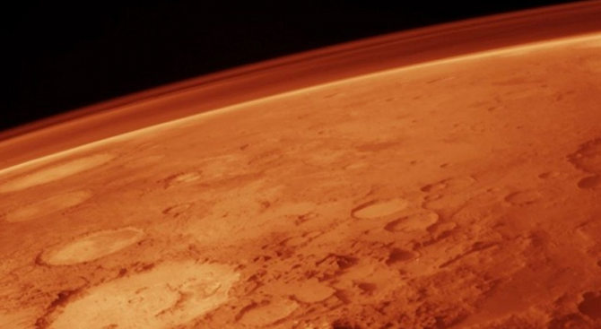 Учени потвърдиха наличието на метан в атмосферата на Марс