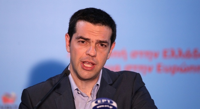 Съкратиха историческата визита на Алексис Ципрас в Скопие заради закъснял полет