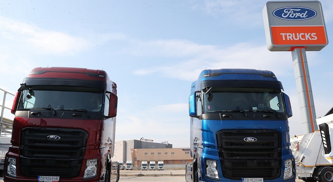 Новият F-MAX – победител в международния конкурс “Камион на годината - 2019”, е вече в България