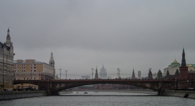 Москва подготвя силово блокиране на сметки