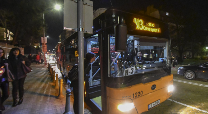 Градският транспорт в София ще се движи с празнично разписание