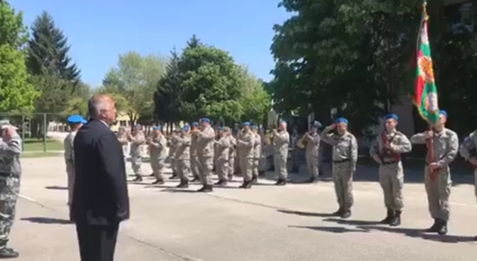 Посрещнаха Борисов в Долна Митрополия