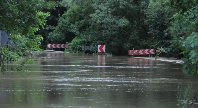 Регионалната инспекция по околната среда и водите организира почистване на река Ропотамо