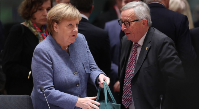 Меркел и Юнкер са сдържани към новата инициатива на Макрон за климата 