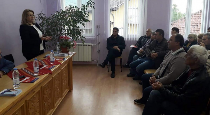 Деница Златева: Хората имат нужда да се чувстват сигурни и БСП ще работи да намали неравенствата