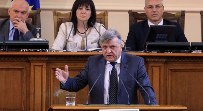 Съдът оправда депутата от БСП Манол Генов за купуване на гласове