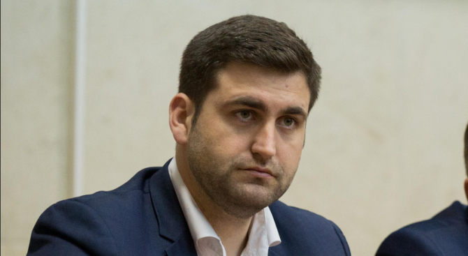 Андрей Новаков ще се включи в гласуването за членове на Европейския парламент от Република България