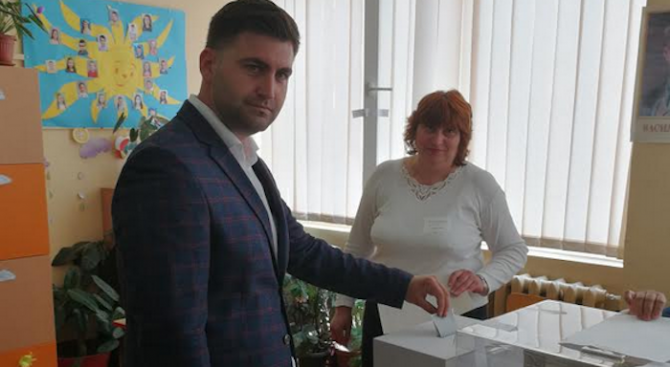 Андрей Новаков: Гласувах за продължаване на европейското развитие на България