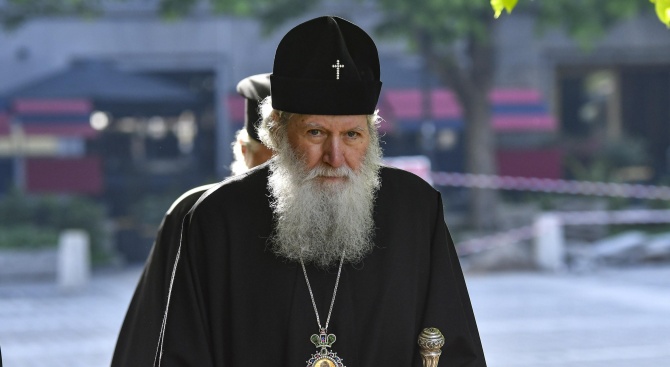 Патриарх Неофит: Скъпи родители, учете децата си на вярата в Бога