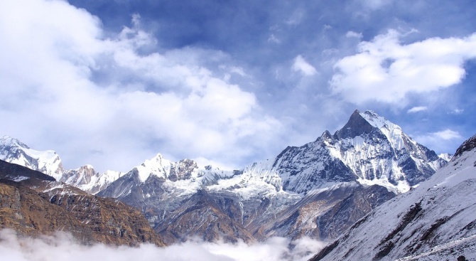 Намаляват шансовете изчезналите в Хималаите алпинисти да бъдат открити