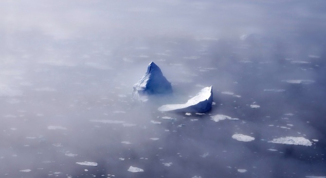 Руски атомни подводници отработиха използване на оръжие под леда в Арктика