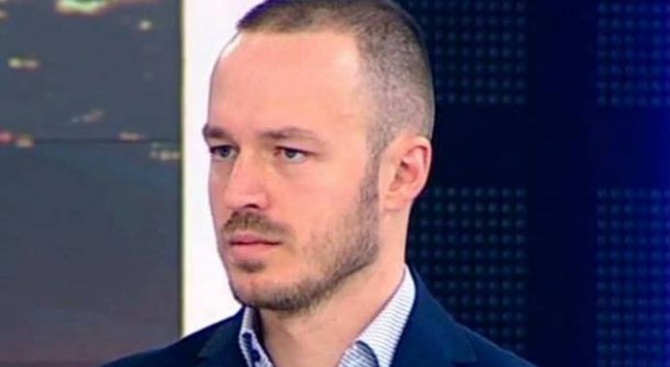 Политолог: Сидеров намекна, че ВМРО са купували на евроизборите