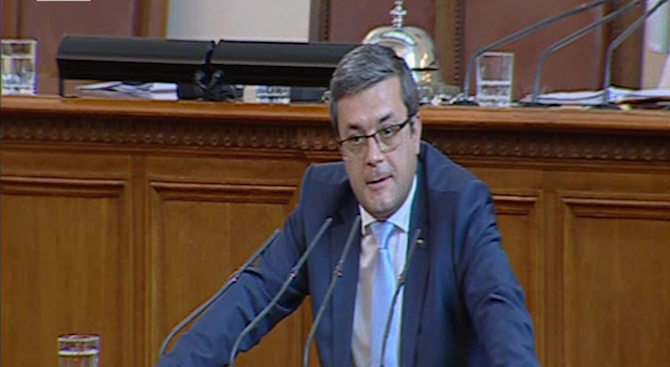 Тома Биков: Не може да ни обвиняват в чорбаджийство за партийните субсидии