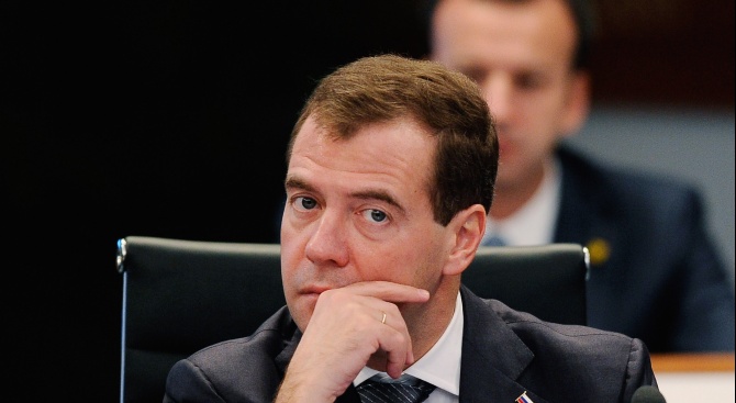 Дмитрий Медведев стана мъжле в Тwitter