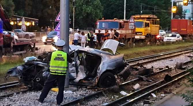 7 души загинаха по пътищата в страната през изминалото денонощие