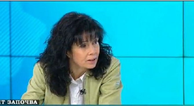 Мария Чернева: Вятър в косите или защо й е на НЗОК да одобрява онколекарства за деца?!