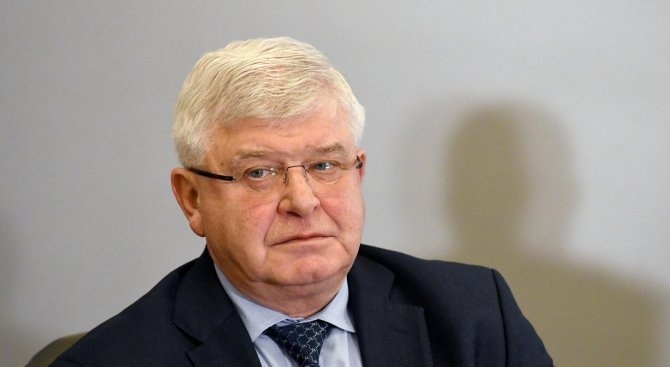 Кирил Ананиев: Болниците имат готовност да увеличат доходите на медицинския персонал