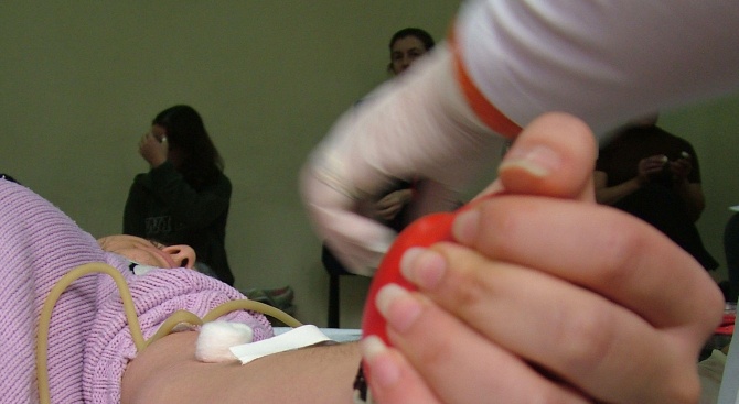 Акция по безвъзмездно кръводаряване в "Пирогов" утре