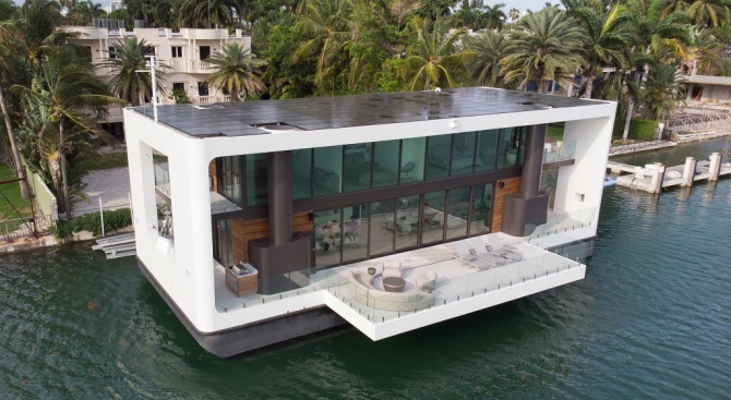 Луксозен плаващ дом се адаптира с покачването на морското равнище