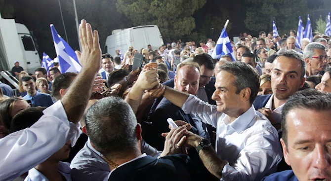 Победа за Нова демокрация на извъндредните парламентарни избори в Гърция