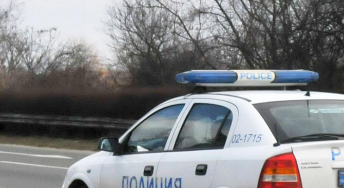 ТИР осъмна без гориво и хидравлично масло