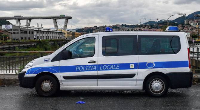 Италианската полиция задържа трима души, сред които и неонацистки активист