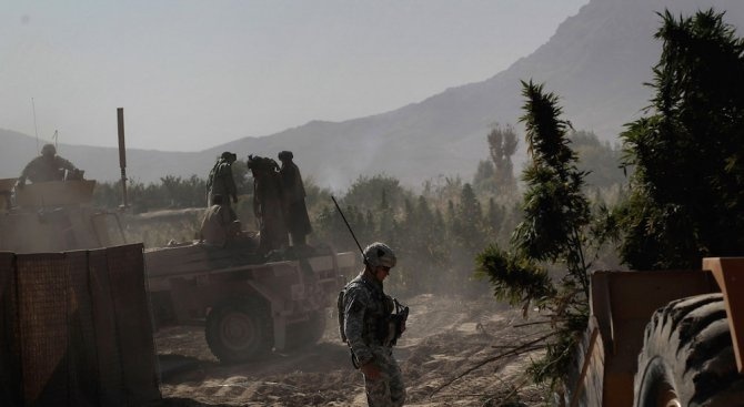  Над 50 души бяха убити за 12 часа в Афганистан